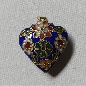 Vintage cloisonne heart pendant